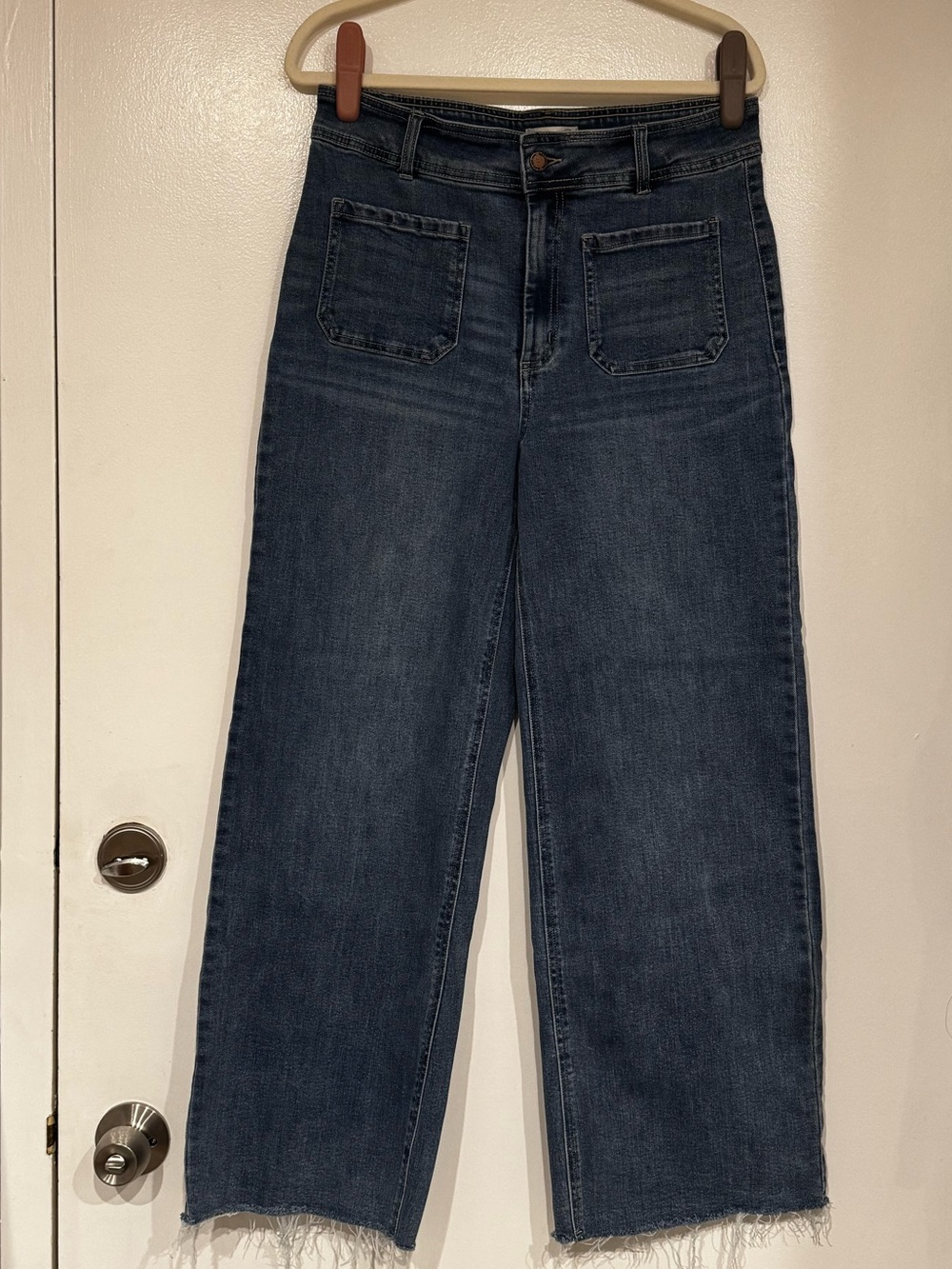 Oat New York Dark Wide-Leg Jeans with Raw Hem